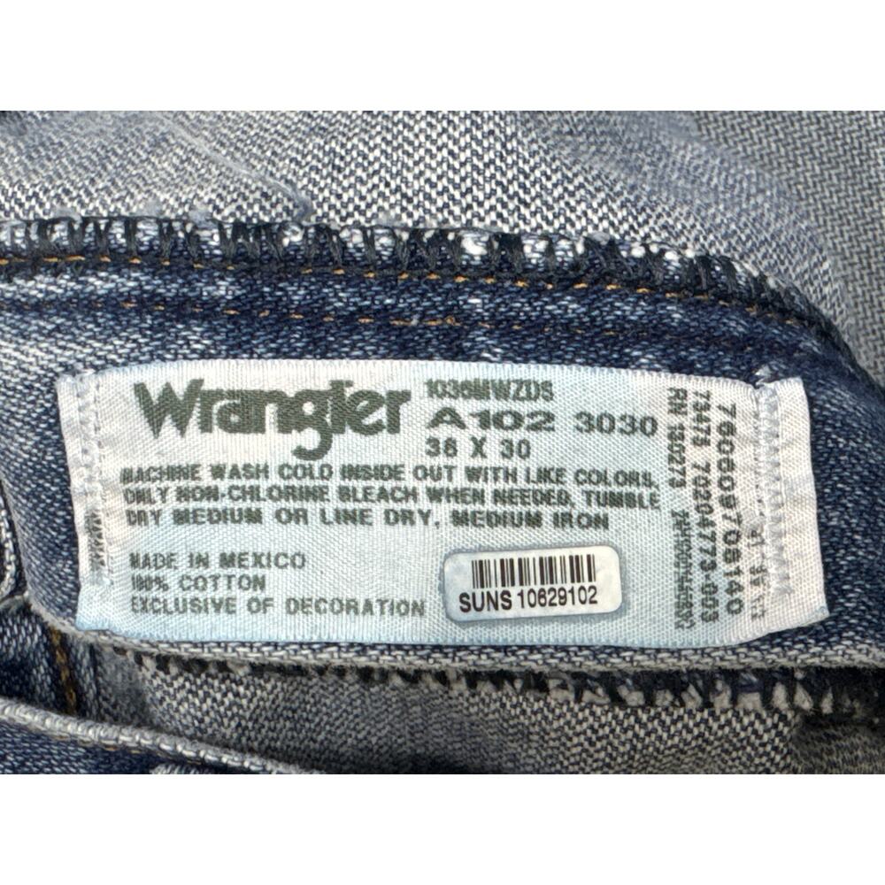 Wrangler 36MWZ Men's Slim Fit Blue Jeans - Size 38x30 (38x29.5) - Picture 5 of 5